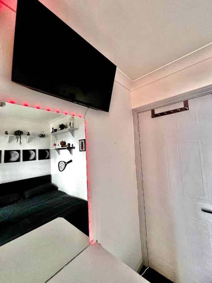 Custom House, 1 Room, Dublin 1 Экстерьер фото